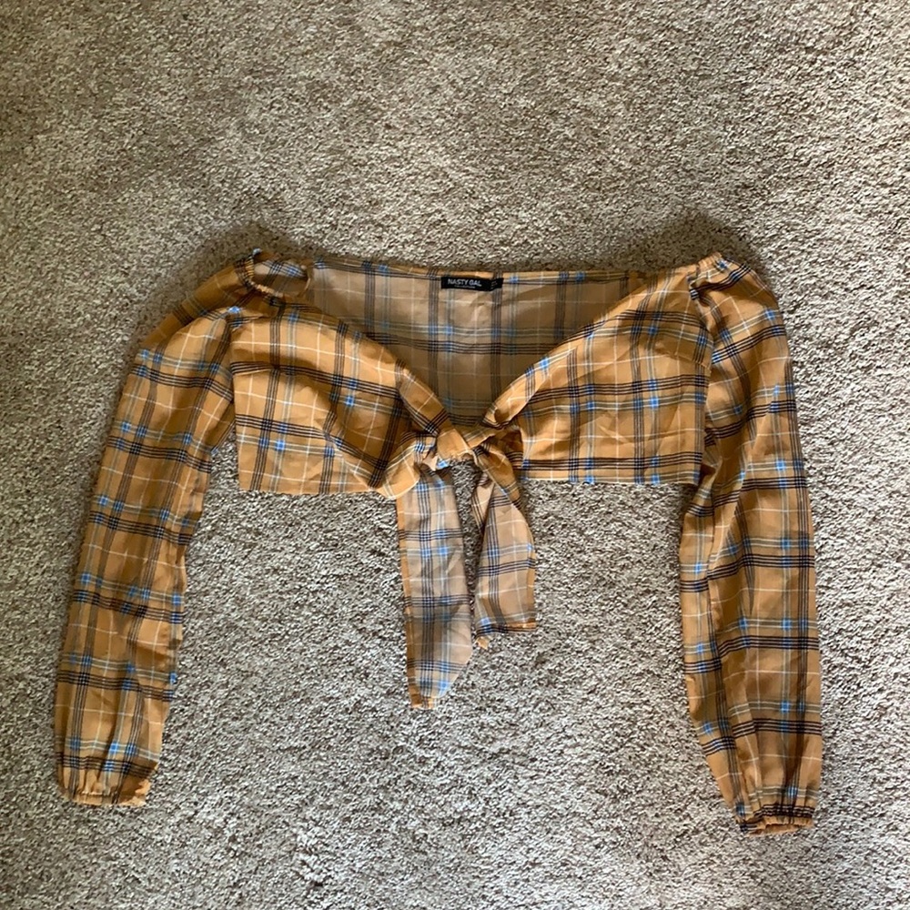 Nasty Gal Off the Shoulder Cropped Blouse. Size S.